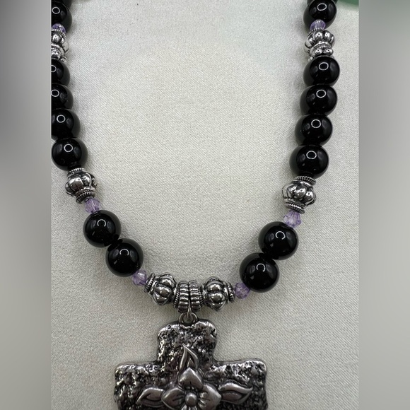 NWT Dolls Kill Divine Nature Cross Necklace Black beads w/ purple crystals - Picture 3 of 7